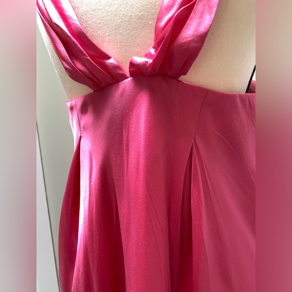 BCBGMAXAZRIA 💯 Silk - Picture 8 of 14